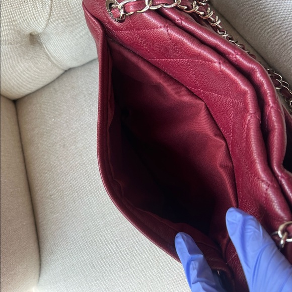 Authentic Vintage Timeless Large quilted timeless CC soft tote - Picture 4 of 17